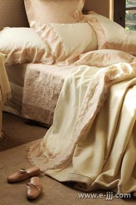 今夜，你是否也擁抱了裸睡的溫柔？